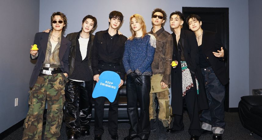 BTS全員退伍後再度征服AMA！ 勇奪「年度藝人獎」RM感性喊話：「ARMY再次創造奇蹟」
