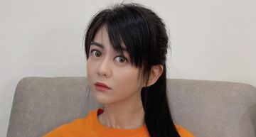 自稱貧乳界女神!白癡公主遭酸「長大也不好看」 高EQ化解攻擊