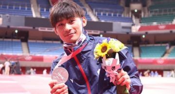 昔日青澀模樣曝光!楊勇緯攀岩只花13秒 胡瓜讚:手那麼有力量