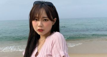 7歲兒偷交「148cm辣妹女友」?真相曝光:竟然是媽媽!