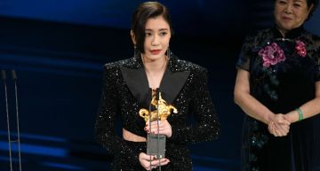 金馬58/賈靜雯感性謝謝在天上的父親 修杰楷傳「超暖心畫面」祝賀!
