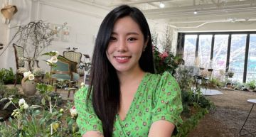 MAMAMOO「四人」會一直陪伴大家!輝人手寫信謝粉絲:人生中最燦爛的7年