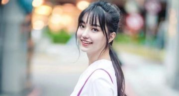 黑嘉嘉姐姐真面目曝光!高挑身型、深邃五官 網讚:姐妹都是仙女