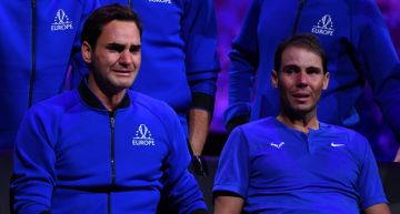 真的再見了!Federer拉沃盃「最後一舞」賽後與摯友Nadal哭成淚人兒