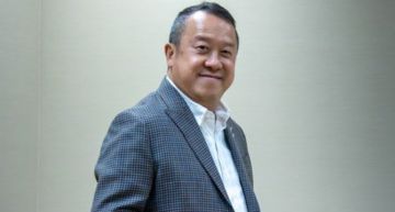 香港TVB淪陷「500員工確診」!曾志偉宣布3周封閉拍攝:演員不能回家