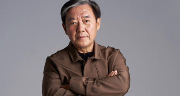 才因醫護上門檢測惹議!李立群爆「封城下樓買肉遭抓」 本人親自回應了