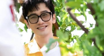 黃曉明才爆幫CEO新歡慶生!再遭挖情人節甜送鑽戒 訂製情侶口罩「曉明愛珂珂」閃瞎網