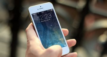 重設網路也無解!iOS連上「惡意Wi-Fi」功能全癱瘓 唯一解法曝