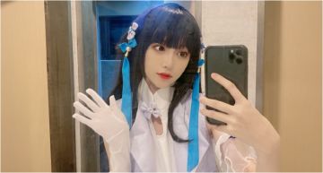 把酒倒身上!網紅「首度嘗試古風COSPLAY」 「性感濕身」網暴動!