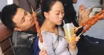 沒腿照樣能劈!「連體夫婦」老公偷吃女粉絲 離婚後近況曝光