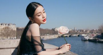 原來很有料!Angelababy「藍髮造型」仙氣狂噴 超狂半球辣翻網!