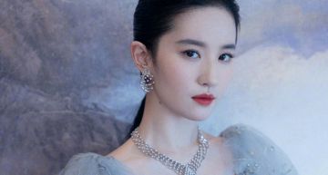 仙女崩壞!劉亦菲近照「再爆發福」 網傻眼:確定是本人?