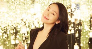 小S回歸台綜!搶先曬新節目「千層禮服」造型:每集我都好愛!