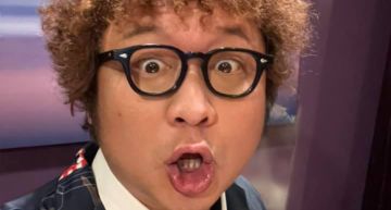 跟納豆爆炸頭同款!他曬「濕背秀辣照」神還原自嘲:上輩子是海膽?