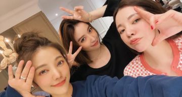 全家逆天神基因!許維恩二姐「不科學凍齡嫩照」曝光 網驚:說25歲都信