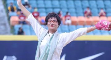 熱情粉絲「耳邊放冷箭」嗆影片變難看!阿翰心碎吐真言 惹網心疼!