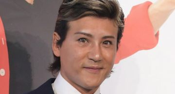 被棒球耽誤的明星!火腿新監督太有梗 IG曬肌:我48歲都做得到