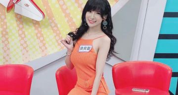關掉濾鏡!正妹直播主錄影現原形「V→U」 網嚇壞:反差太大!