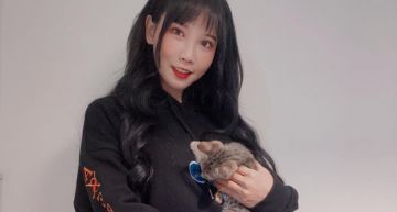 不科學乳量曝光!咪妃「中洞全開」UU全炸出 網:長大了!