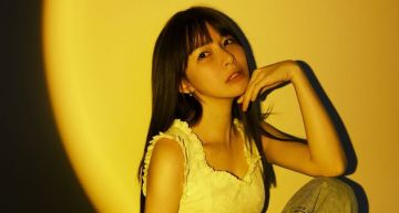 全面解封!隱乳女神「阿樂」解放挺雙球 網:長輩強勢回歸