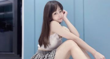 圖奇最正人妻!薇薇轉圈「解放驚人S曲線」 網嗨:真D有料!