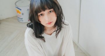 宅男睡了女神!本本加入反骨「培根爽睡同張床」 網:新CP意外合