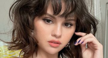 Selena Gomez拍抖音「狂翻白眼」遭疑嘲諷小賈老婆!狂粉圍剿她秒關留言道歉