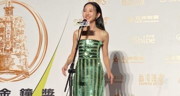 金鐘55/《誰是被害者》李沐「頒獎給自己」!感性謝奶奶:會繼續當一個認真的演員