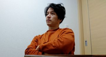 46歲普男轉戰YouTube爆紅!沒錢沒老婆「當臨時工」鹹魚突翻身