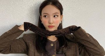 根本神複製!TWICE娜璉媽媽「年輕模樣」意外曝光