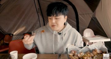 亂講話害店家倒閉!吃播YouTuber「狙擊知名麵店」:像白開水