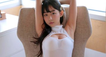 「人體試衣間」回來了!韓超兇DJ合作《突擊風暴》泳衣連環發