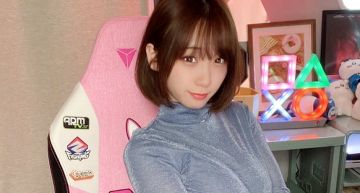 一直萌!電競女神伊織萌「比基尼太小」 車頭燈溢出