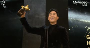 金馬59/終於拿到獎!周興哲喜獲「最佳原創電影歌曲」坦言:從小就與獎項沒緣