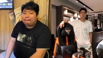 統神道歉了? 直播憤怒轟炸Toyz「害我商案被退光」:跟你不死不休!
