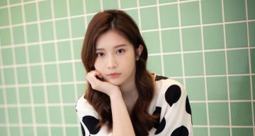 雞排妹「微激凸」D球狂晃!自爆裡面什麼都沒穿 6秒片掀暴動