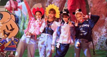 Jisoo從沒說過愛成員!出道5週年首度甜喊「愛你」 Jennie尖叫:要哭了
