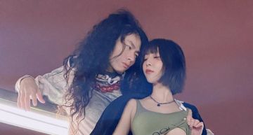 放閃下猛藥!反骨「瑋哥」緊貼「G杯象女」甜蜜出遊 戶外69嗨起來
