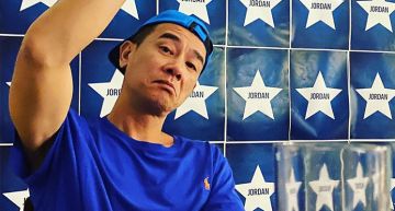 被洗版罵爆大半年!陳小春「失控飆粗口」:馬上走再見
