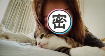 隱乳女神「阿樂」躺床狂吸!突曬素顏0修圖照 網:會有反效果