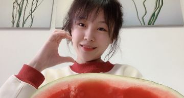 曾被爆催吐!「最美大胃王」再被踢爆假吃 網氣炸:把觀眾當傻子!