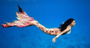 化身珍珠美人魚!「G球子瑜」祈錦鈅「下海秀完美弧度」 網:美到快窒息!