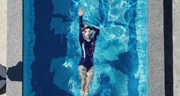 李佳穎化身美人魚!小琉球學自潛「克服陰影」 開心告白:大海我愛你