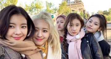 新歌太炸!ITZY「0喘氣手刀舞」魔鬼訓練曝:腿軟到站不起來