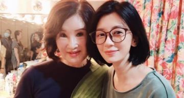 恬娃大啖小20歲鮮肉猛男!曬0皺紋上空照曝「回春秘密」:就像小女生一樣!