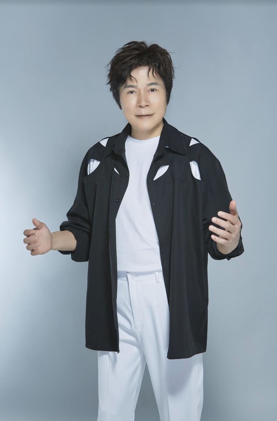 《2024真愛秀.藍寶石大歌廳》再添金!金曲歌王洪榮宏二度登高流大歌廳成重量級彩蛋重現秀場天王風範!