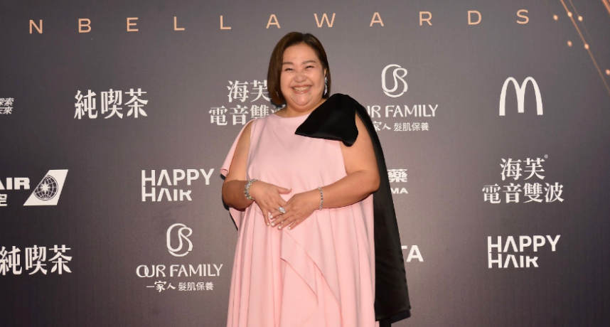 金鐘61／《拜六禮拜》鍾欣凌被問若能選想和誰拍親密戲？她羞喊：許光漢你有空嗎～