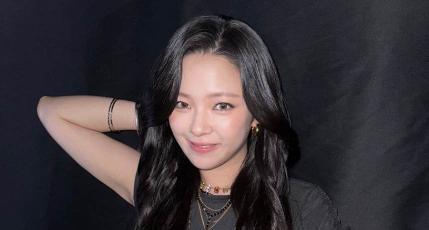 TWICE 定延瘦回巔峰體態「瓜子臉+修長美腿」粉絲大讚：能看到定延狀態越來越好真的太感動了！