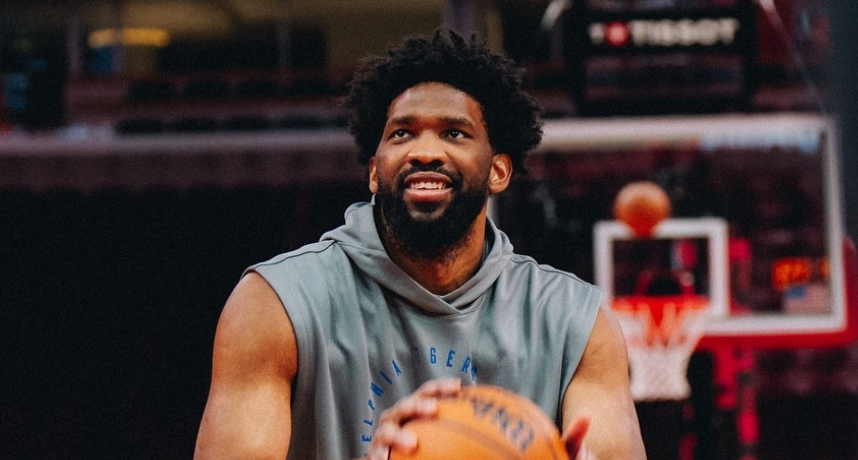 NBA／七六人「大帝」Joel Embiid 鼻竇骨折再度躺進傷病名單！對球隊戰力無疑是雪上加霜