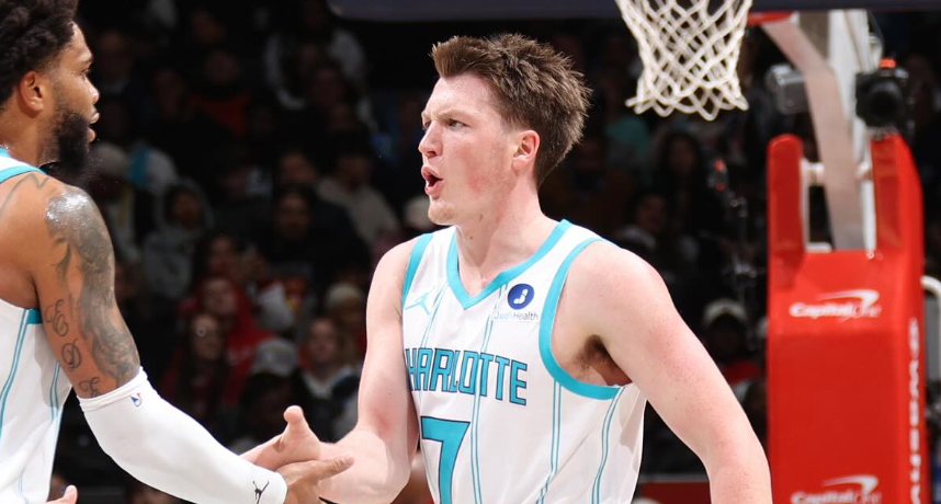 NBA／黃蜂新秀 Kon Knueppel 投進生涯第100顆三分球！他打破紀錄成為史上最快100顆三分神射手